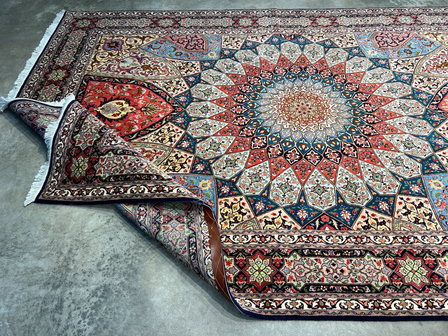 6'8"x10'7" Fine Hand-Knotted Wool & Silk Blend Tabrize Carpet - Area Rug