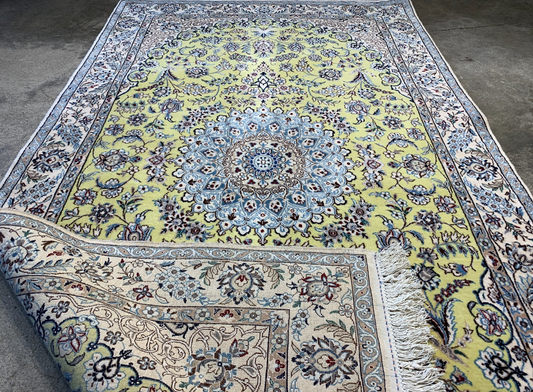 3'5"x5'10'' Very Fine Hand-Knotted Silk & Wool Naine Area Rug - Carpet