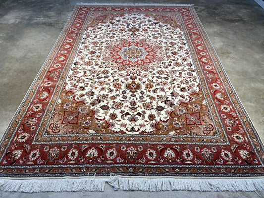 6'7"x10'1" Fine Hand-Knotted Wool & Silk Blend Tabrize Carpet - Area Rug