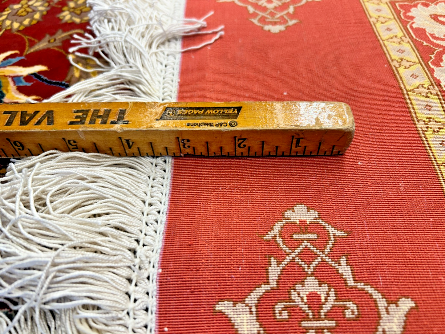 9'8"x13'6" Exquisite Signed Hand-Knotted 100% Silk Qume Rug