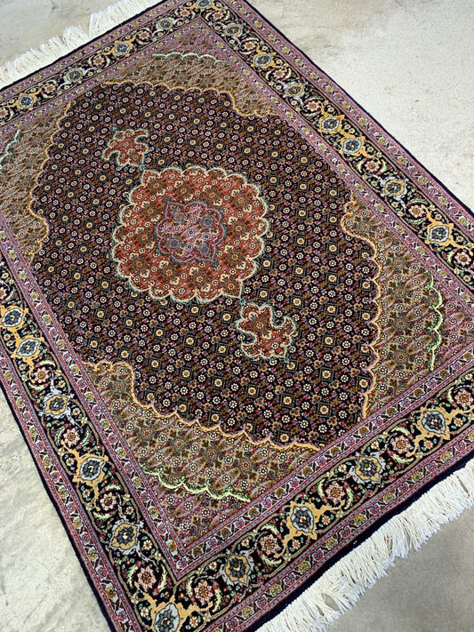3'6"x5' Fine Hand-Knotted Wool & Silk Blend Tabrize Mahi Area Rug