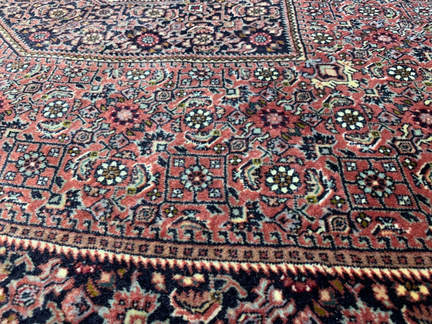 3'7"x6'1" Hand-Knotted 100% Wool Pile Bijare Carpet - Area Rug