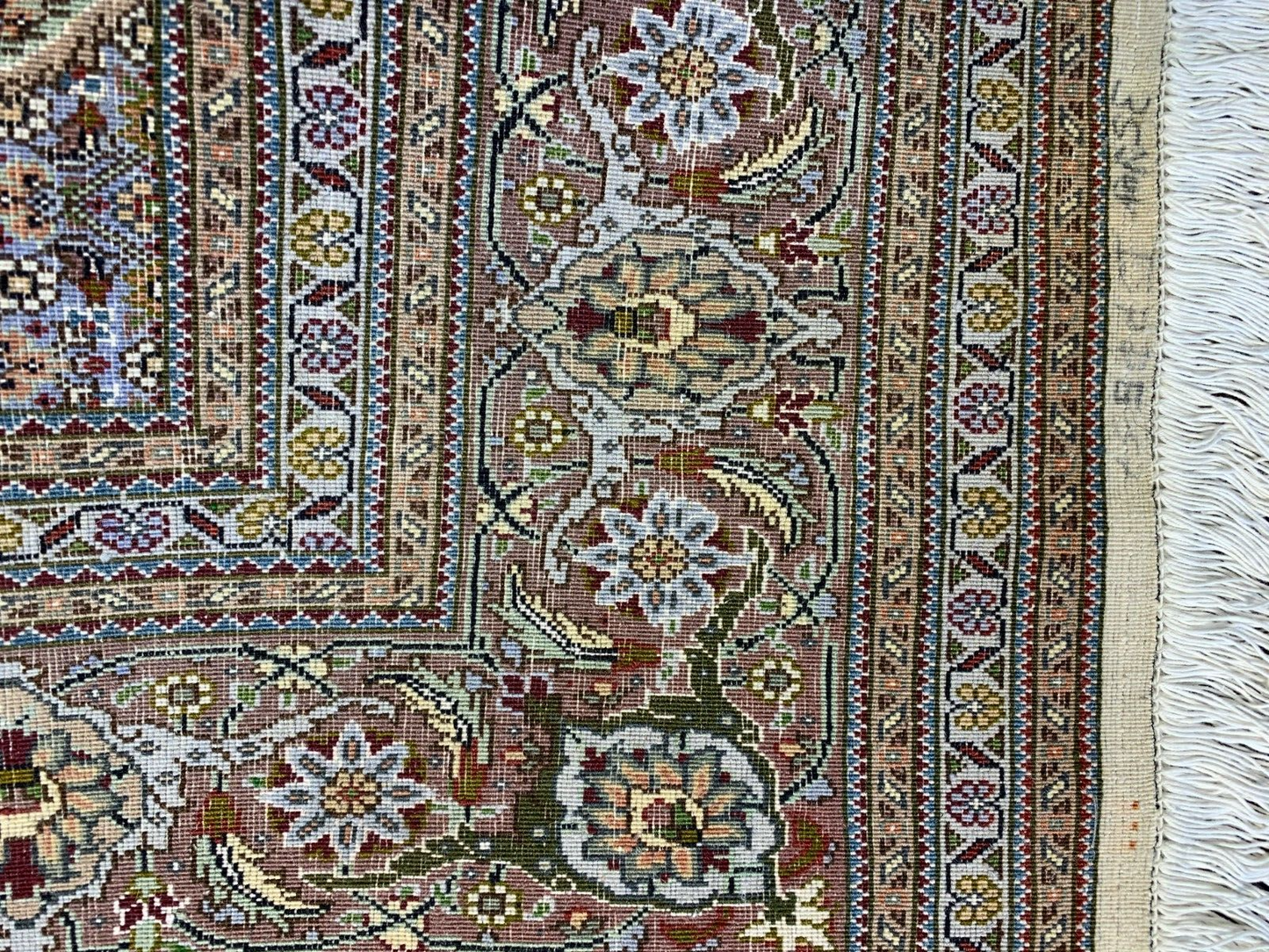 4'9"x6'7" Fine Hand-Knotted Wool & Silk Blend Tabrize Mahi Carpet - Area Rug