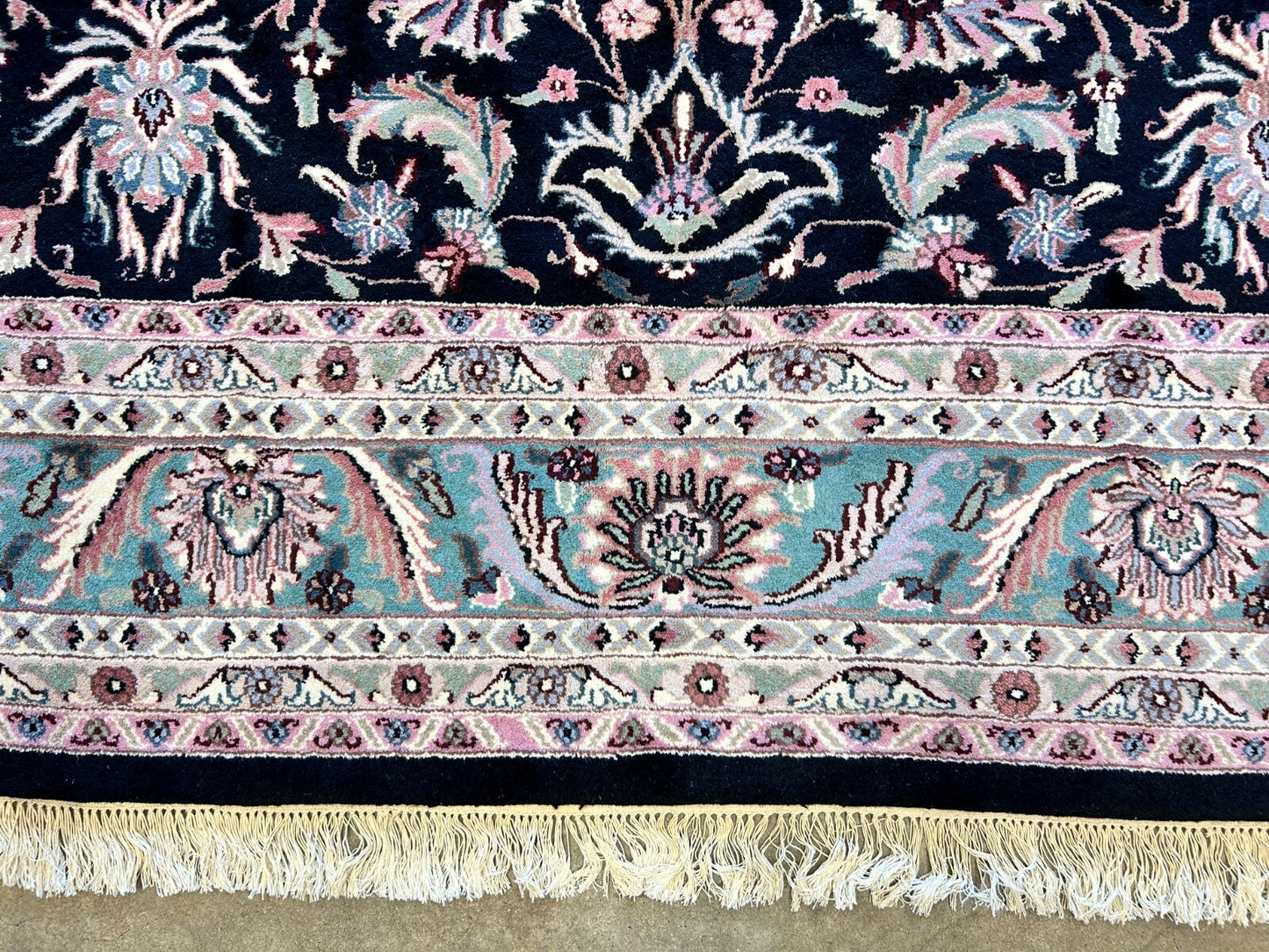 8'10" x 11'10" Hand-Knotted 100% Wool Carpet - Kashane Design Area Rug