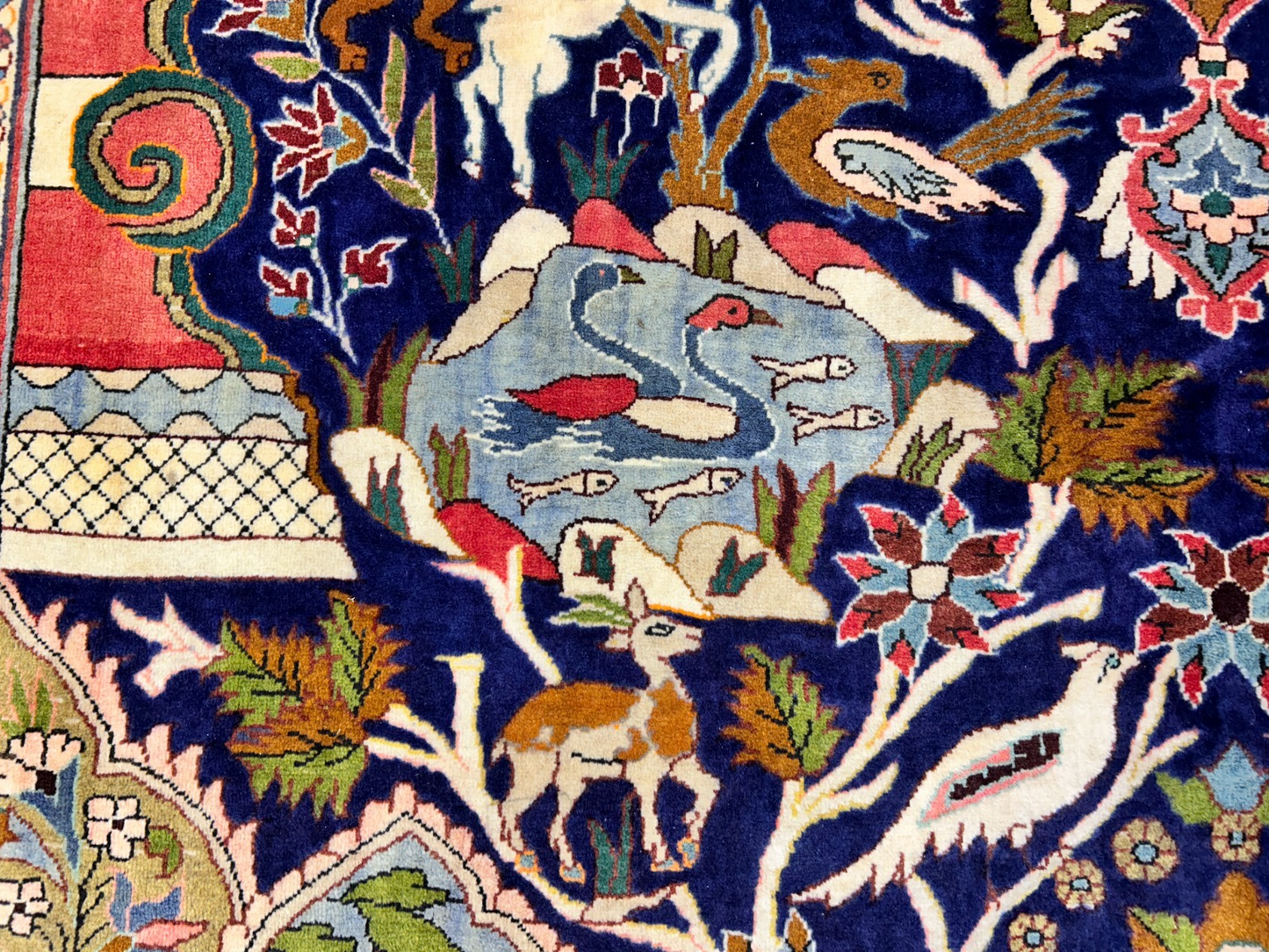 8'4"x11'10" Hand-Knotted 100% Wool Pile Pictorial Kolyayie Rug