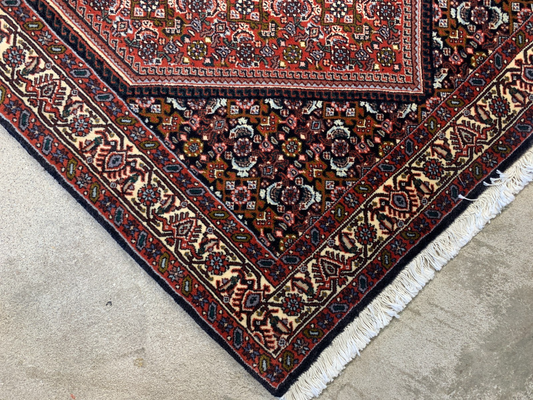 2'11"x4'11'' Hand-Knotted 100% Wool Bidjare Area Rug - Area Carpet