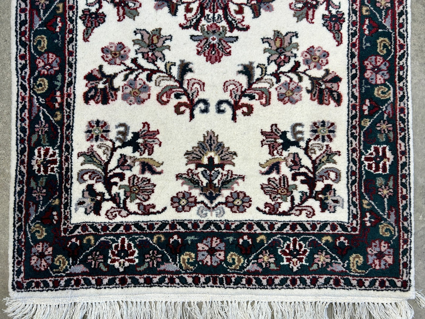 3'x5'1" Hand-Knotted 100% Wool Pile All-Over Kashane Design Area Rug
