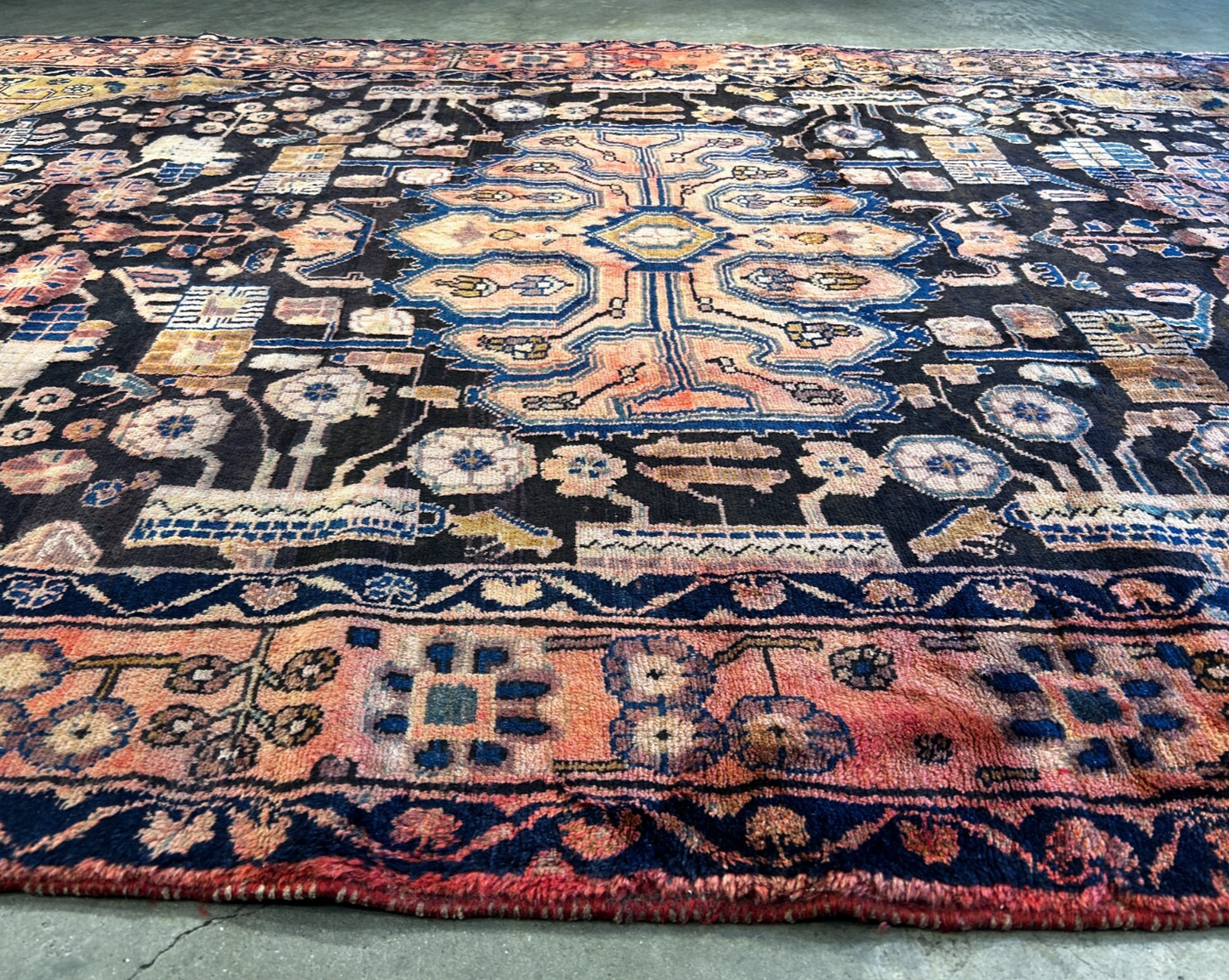 5'6" x 9'5" Hand-Knotted 100% Wool Pile Nahavande Area Rug - Carpet