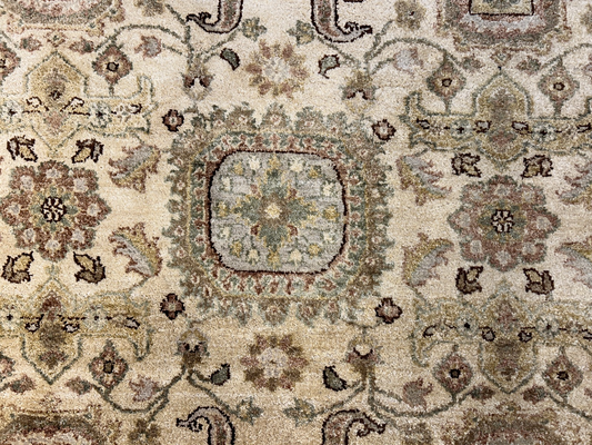 9'x12' Hand-Knotted 100% Wool Pile Oriental Rug