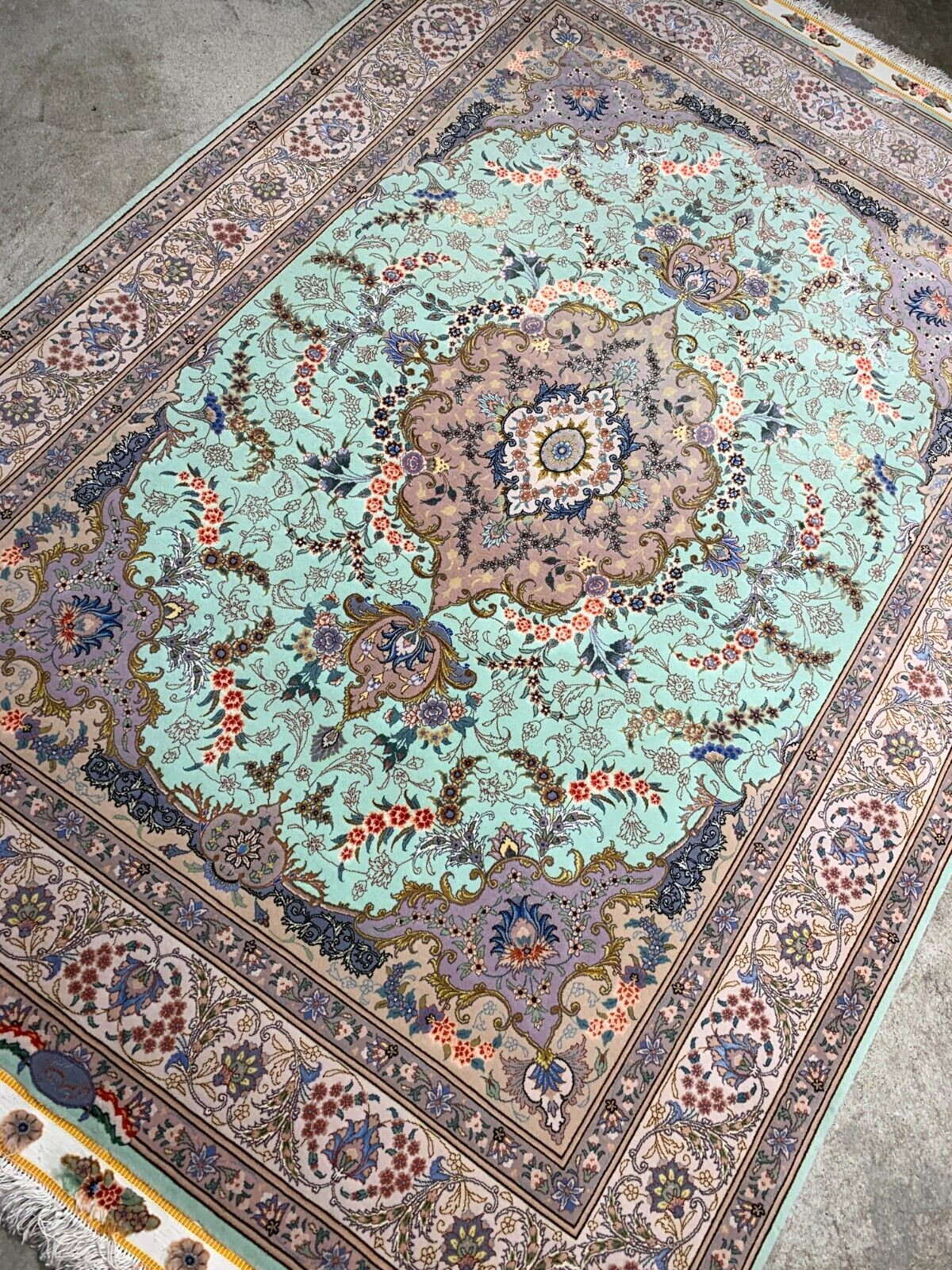 4'10"x7' Extremely Fine Hand-Knotted Wool & Silk Blend Tabrize Carpet - Area Rug