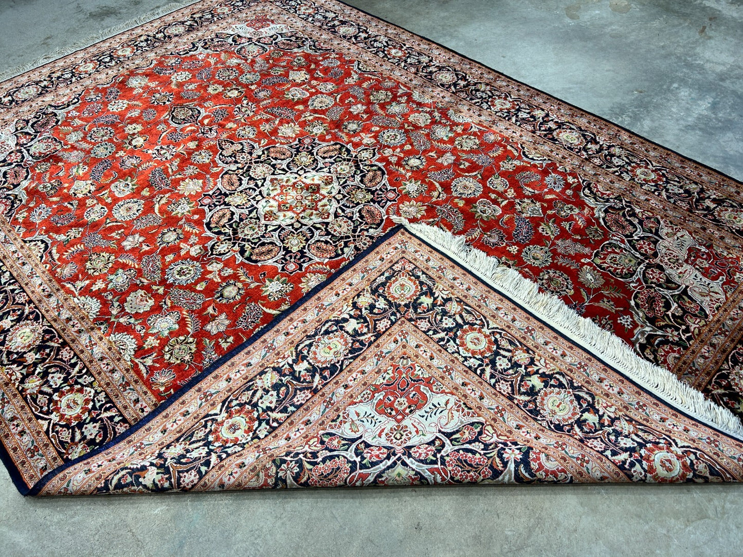 6'10"x9'9" Exquisite Hand-Knotted 100% Silk Kashane Rug