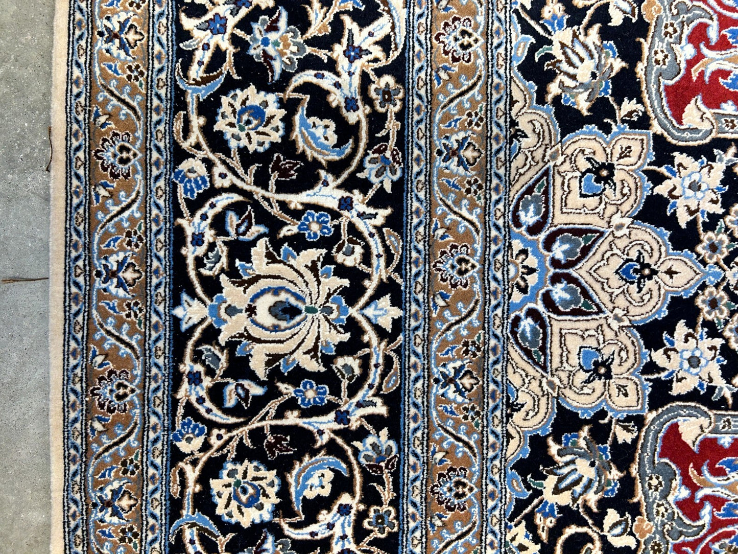 6'8"x10' Very Fine Hand-Knotted Wool & Silk Naine Rug - Area Carpet