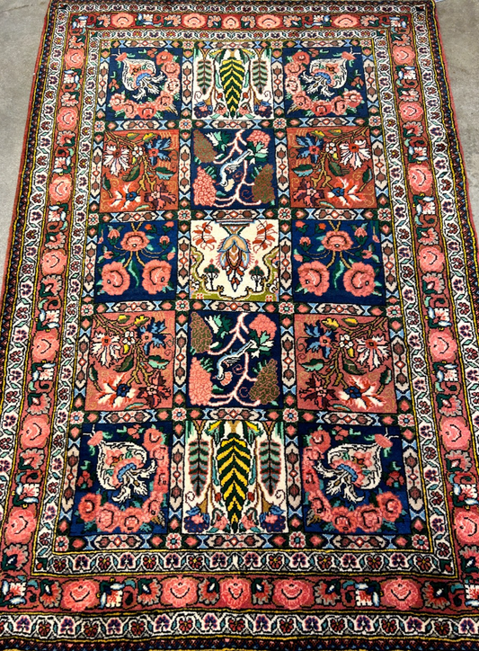 3'5"x5'2" Hand-Knotted 100% Lamb Wool Bakhtiarie Carpet - Area Rug