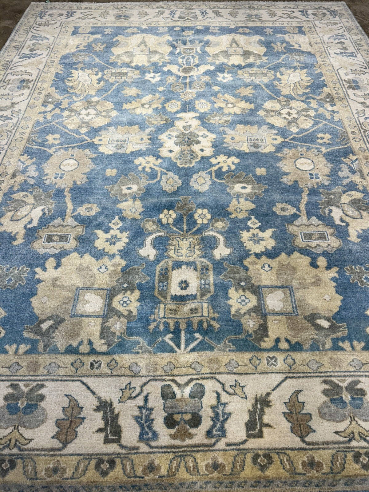 9'1"x12'2" Hand-Knotted 100% Wool Pile Oushak Rug