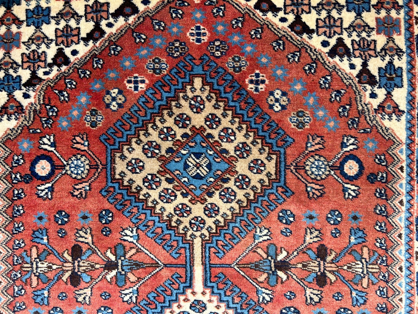 3'2"x5' Hand-Knotted 100% Wool Pile Yalamehe Rug