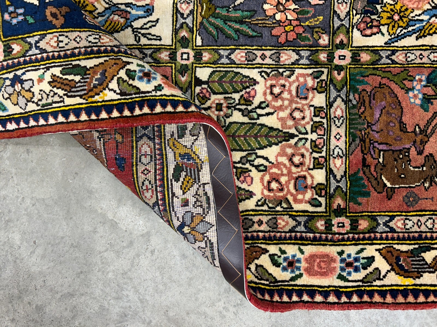 3'5"x5'2" Hand-Knotted 100% Wool Pile Bakhtiarie Area Rug - Carpet