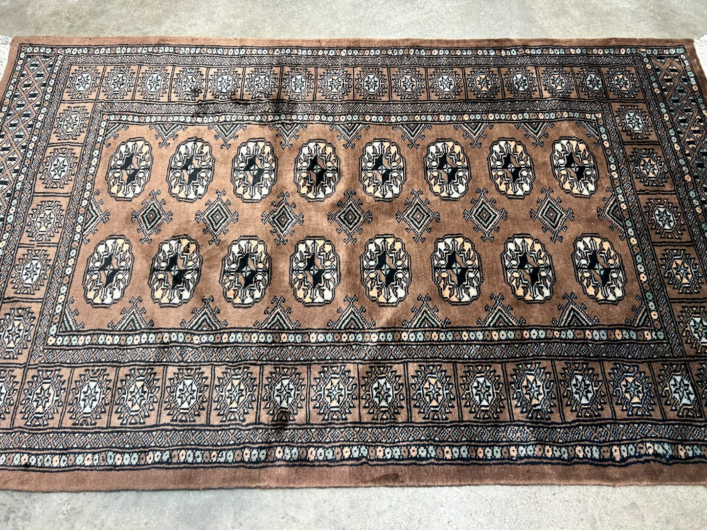 3'1"x5' Hand-Knotted 100% Wool Pile Bokhara Rug