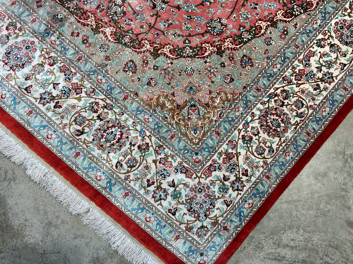 6'5"x9'5" Exquisite Hand-Knotted 100% Silk Qume Rug