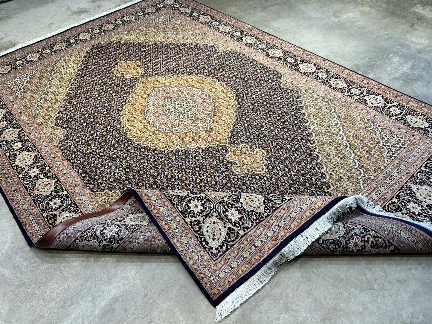 6'7"x9'9" Fine Hand-Knotted Wool & Silk Oriental Tabrize Rug - Area Carpet