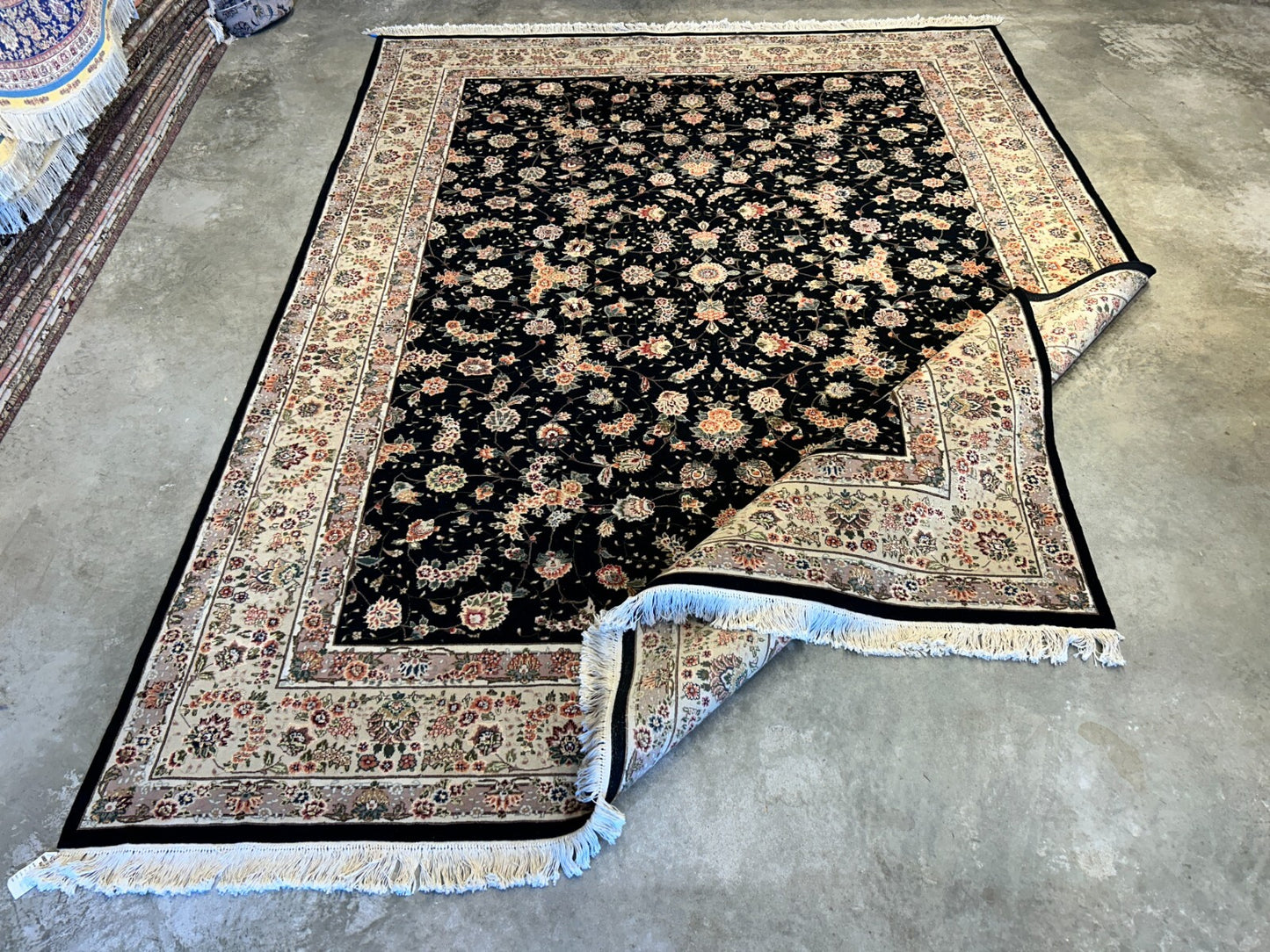 8'9"x11'6" Hand-Knotted Wool & Silk Blend Oriental Rug