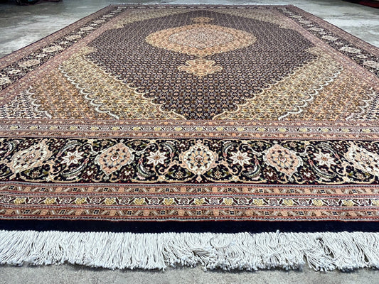 6'7"x9'9" Fine Hand-Knotted Wool & Silk Blend Tabrize Mahi Carpet - Area Rug