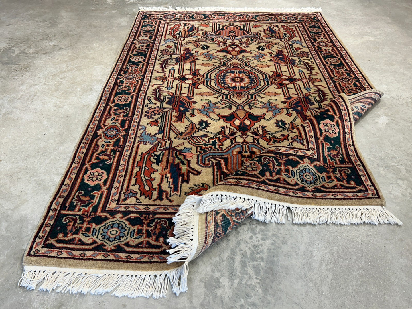 4'x6' Fine Hand-Knotted 100% Wool PileMahal Design Area Rug - Carpet