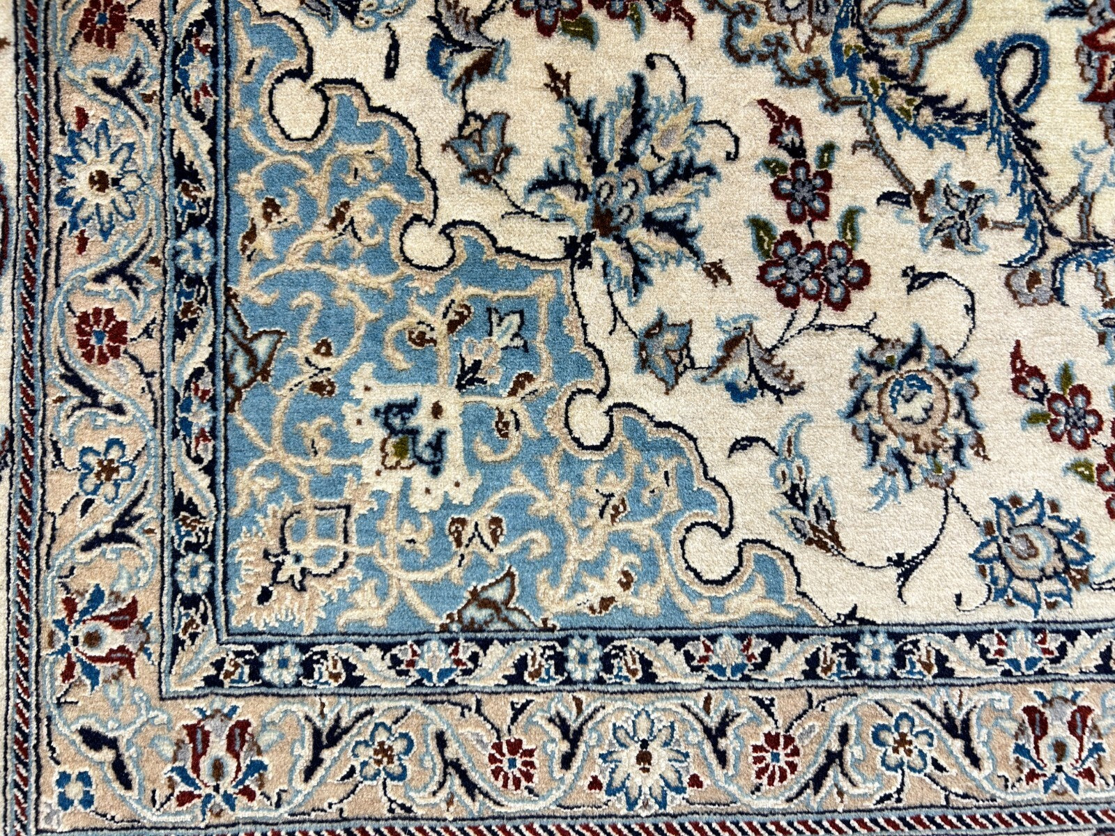 6'9"x10'7" Extremely Fine Hand-Knotted Wool & Silk Blend Naine Carpet - Area Rug