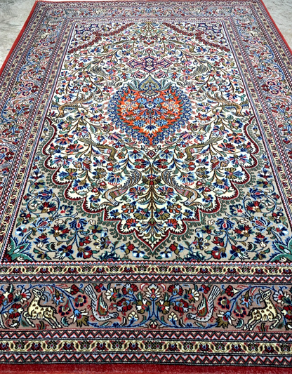 3'5"x4'9'' Very Fine Hand-Knotted 100% Wool Pile Qume Prayer Rug