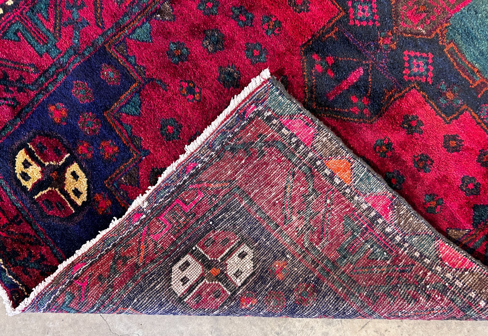 4'10" x 8'10" Hand-Knotted 100% Wool Pile Hamadane Area Rug - Carpet