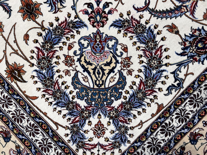 8'6"x12' Extra Fine Hand-Knotted Wool & Silk Isfahane Rug