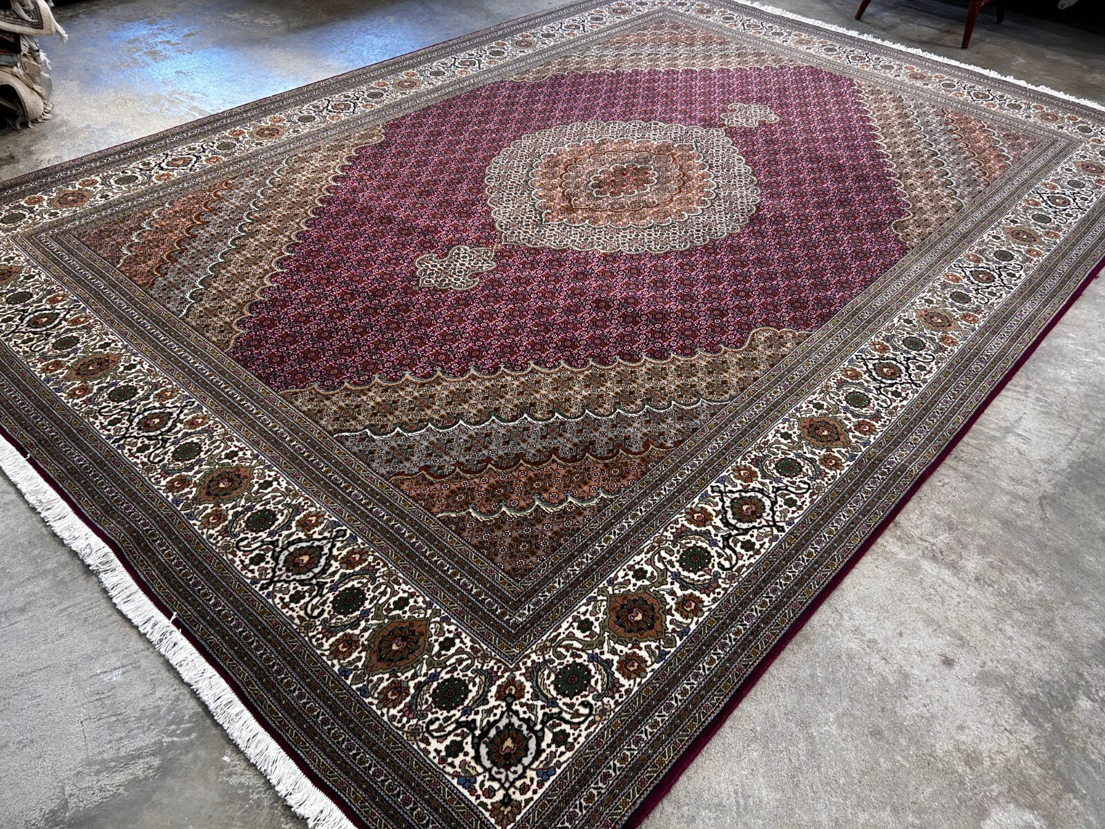 8'2"x11'10" Fine Hand-Knotted Silk & Wool Tabrize Fish Style Rug