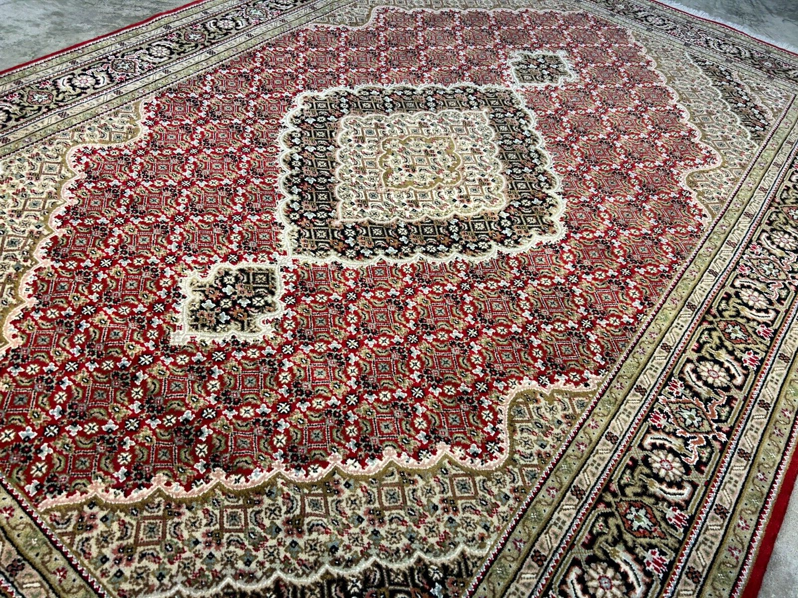 6'1"x8'9" Hand-Knotted 100% Wool Pile Tabrize Design Carpet - Area Rug