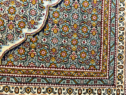 6'8"x10'1" Fine Hand-Knotted Wool & Silk Blend Tabrize Mahi Carpet - Area Rug