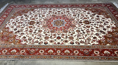 6'7"x10'1" Fine Hand-Knotted Wool & Silk Blend Tabrize Carpet - Area Rug