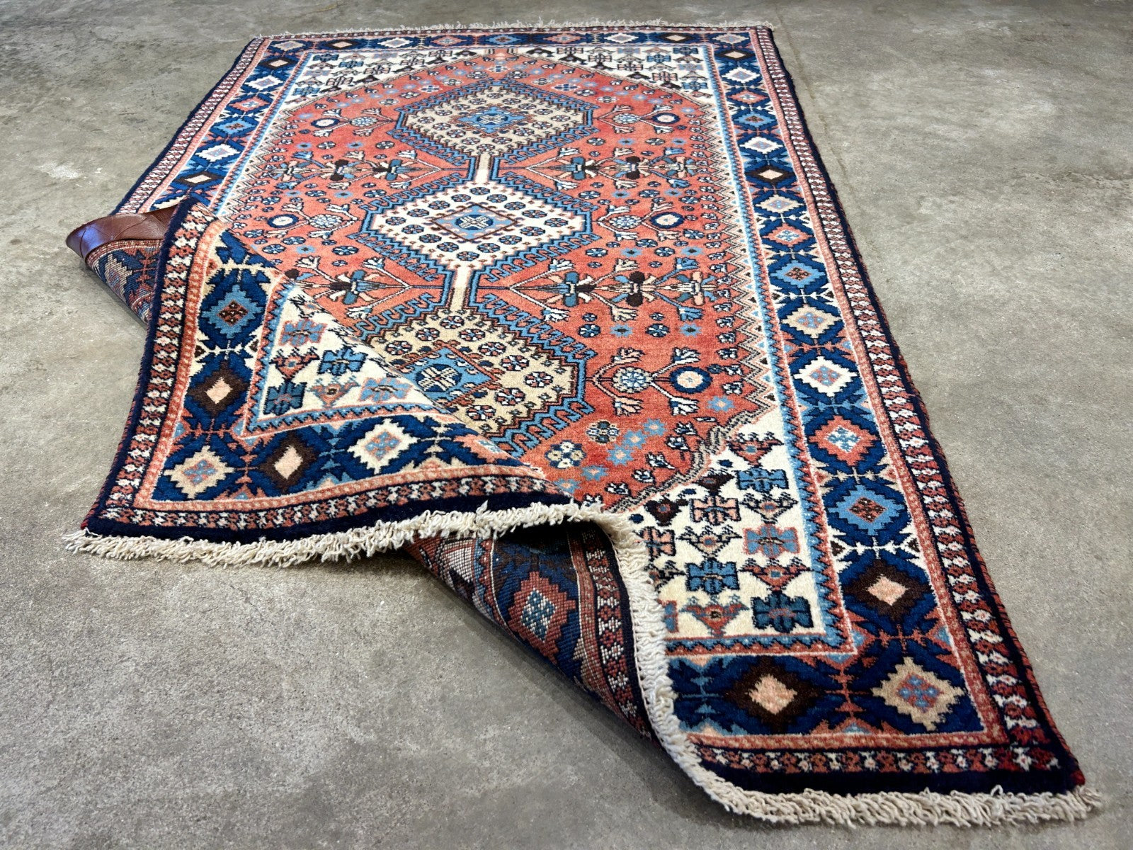 3'2"x5' Hand-Knotted 100% Wool Pile Yalamehe Rug