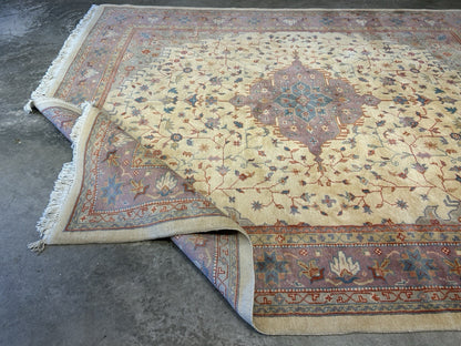 7’10”x9’6” Hand-Knotted 100% Wool Pile Oriental Area Rug - Carpet