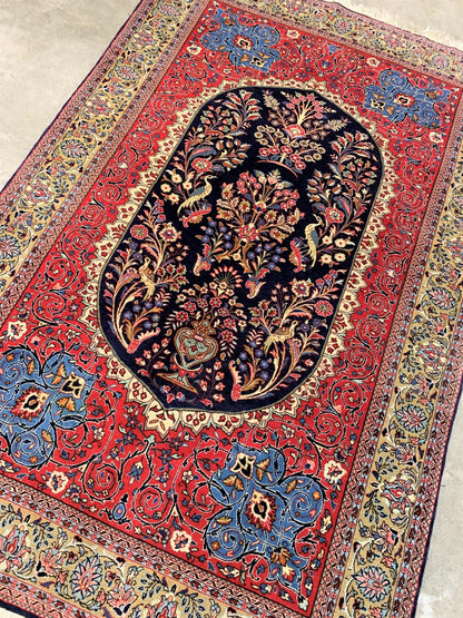 Collector Item -  4'4" x 6'7'' Very Fine Hand-Knotted 100% Wool Kashane Rug