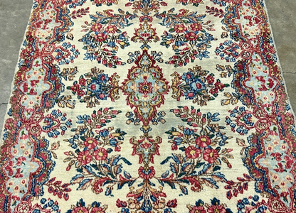 2'11"x5'1" Antique Hand-Knotted 100% Wool Pile Kermane Area Rug - Carpet