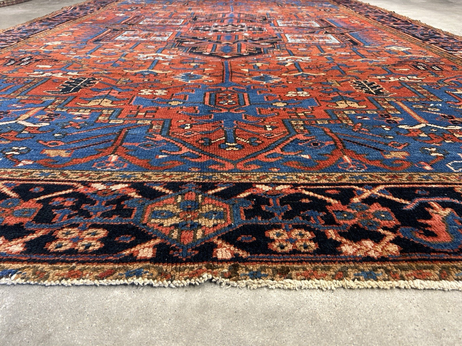 Collector Item- 7’9”x11’5” Antique Hand-Knotted 100% Wool Pile Serapie Area Rug