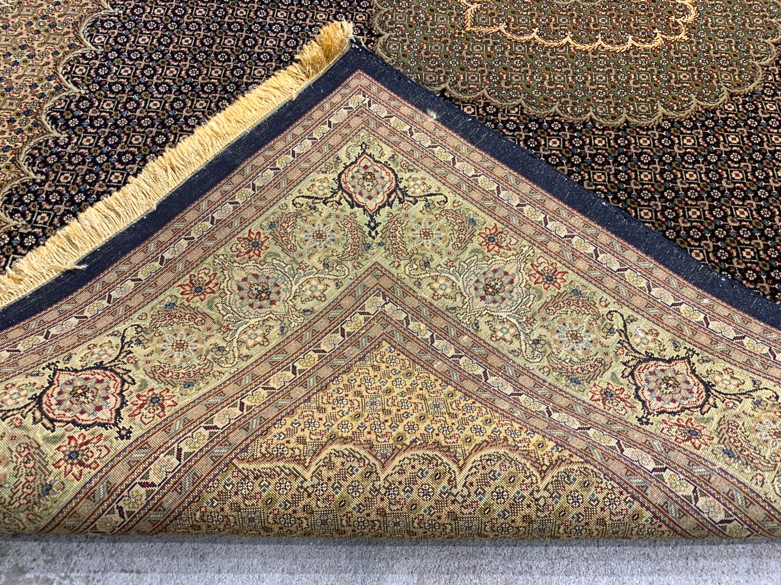 4'1"x6'6" Very Fine Hand-Knotted Wool & Silk Blend Tabrize Mahi Carpet -  Rug