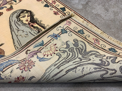 2'4"x3'9" Fine Hand-Knotted Wool & Silk Isfahane Pictorial Rug - Area Carpet