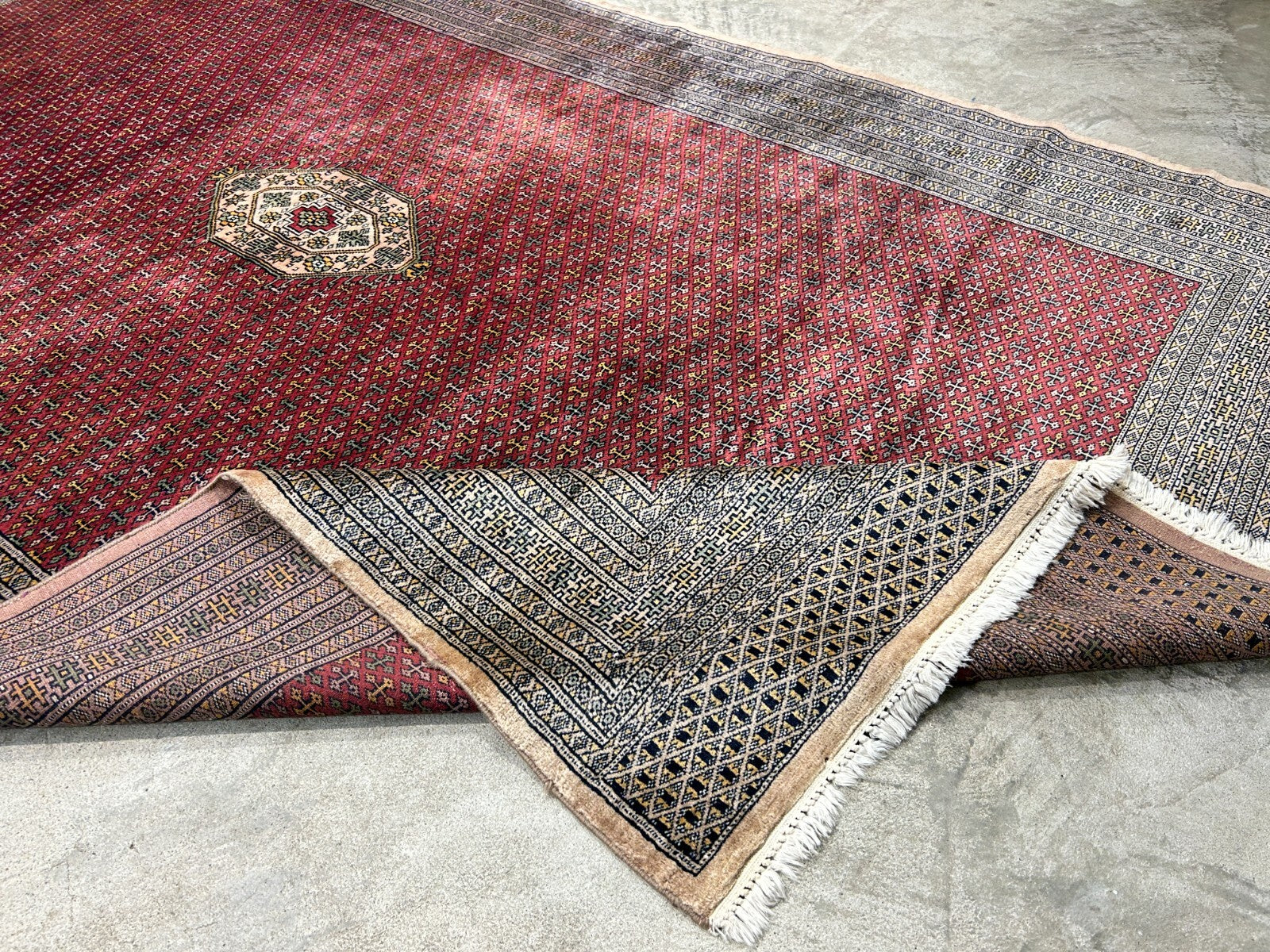 6'x9' Vintage Old Hand-Knotted Wool Oriental Rug - Area Carpet