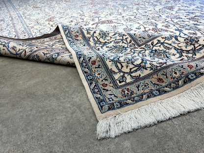 6'9"x10'7" Extremely Fine Hand-Knotted Wool & Silk Blend Naine Carpet - Area Rug