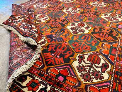 6'9"x9'9" Hand-Knotted 100% Lamb Wool Bakhtiarie Carpet - Area Rug