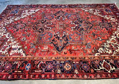 8'3"x11'4" Hand-Knotted 100% Wool Pile Herize Rug