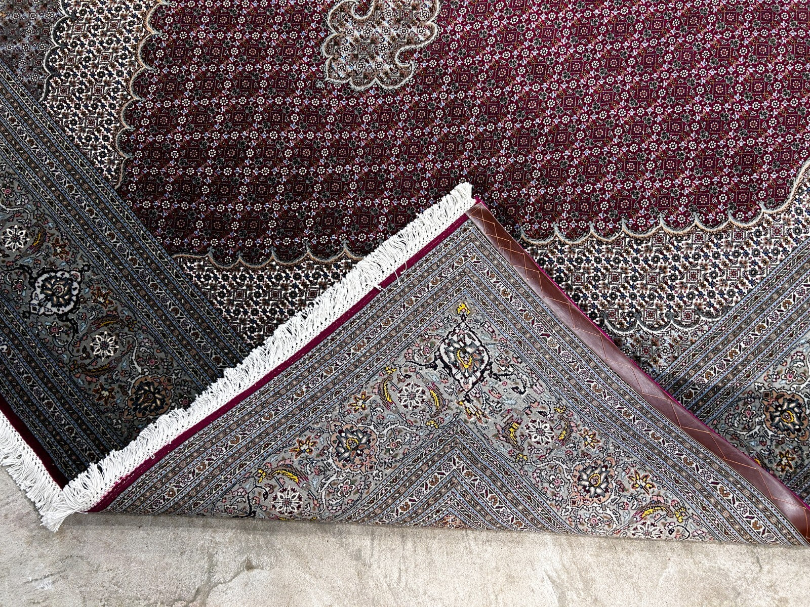 8'4"x11'6" Hand-Knotted Silk & Wool Tabrize Fish Style Area Rug - Carpet