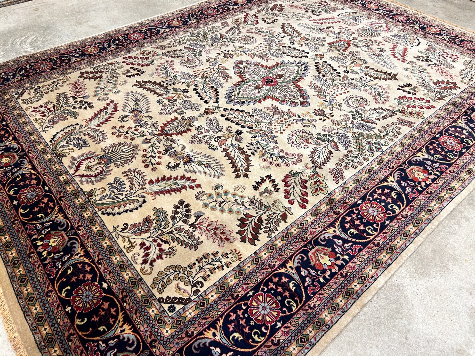 9'1"x12'1" Hand-Knotted 100% Lamb Wool Sarouke Design Carpet - Area Rug