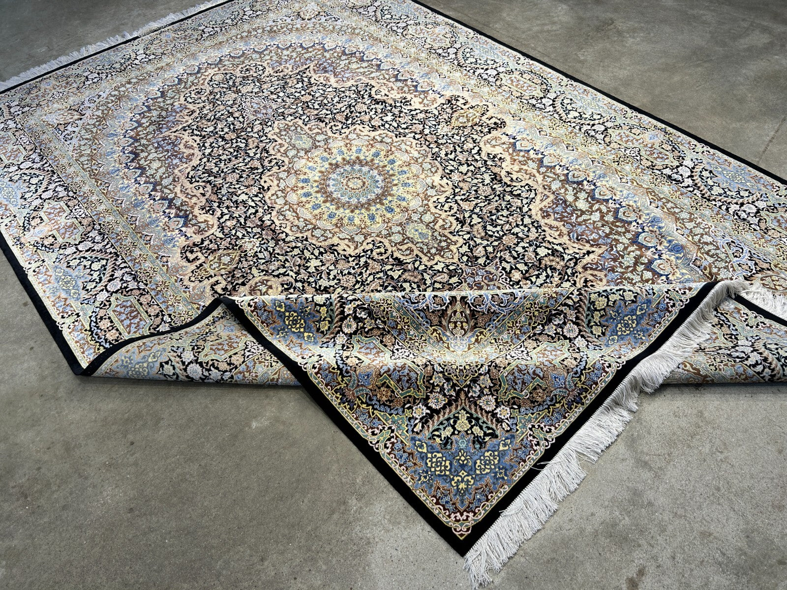6'5"x9'10" Exquisite Hand-Knotted 100% Silk Qume Rug
