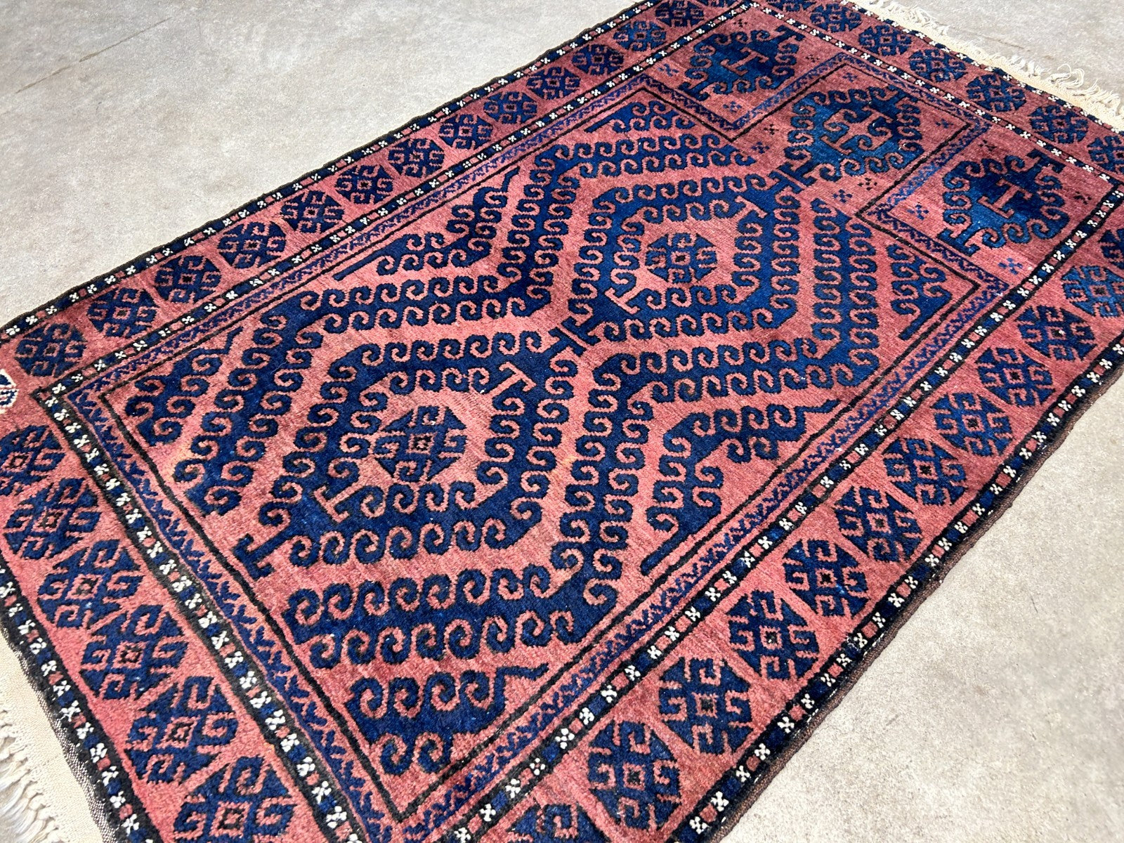 3'x4'6" Antique Hand-Knotted 100% Wool Pile Balouchi Rug