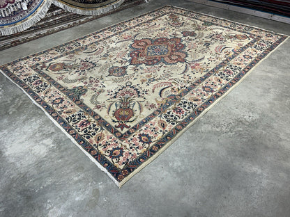 7’8”x10’8” Antique Hand-Knotted 100% Wool Pile Tabrize Area Rug - Carpet